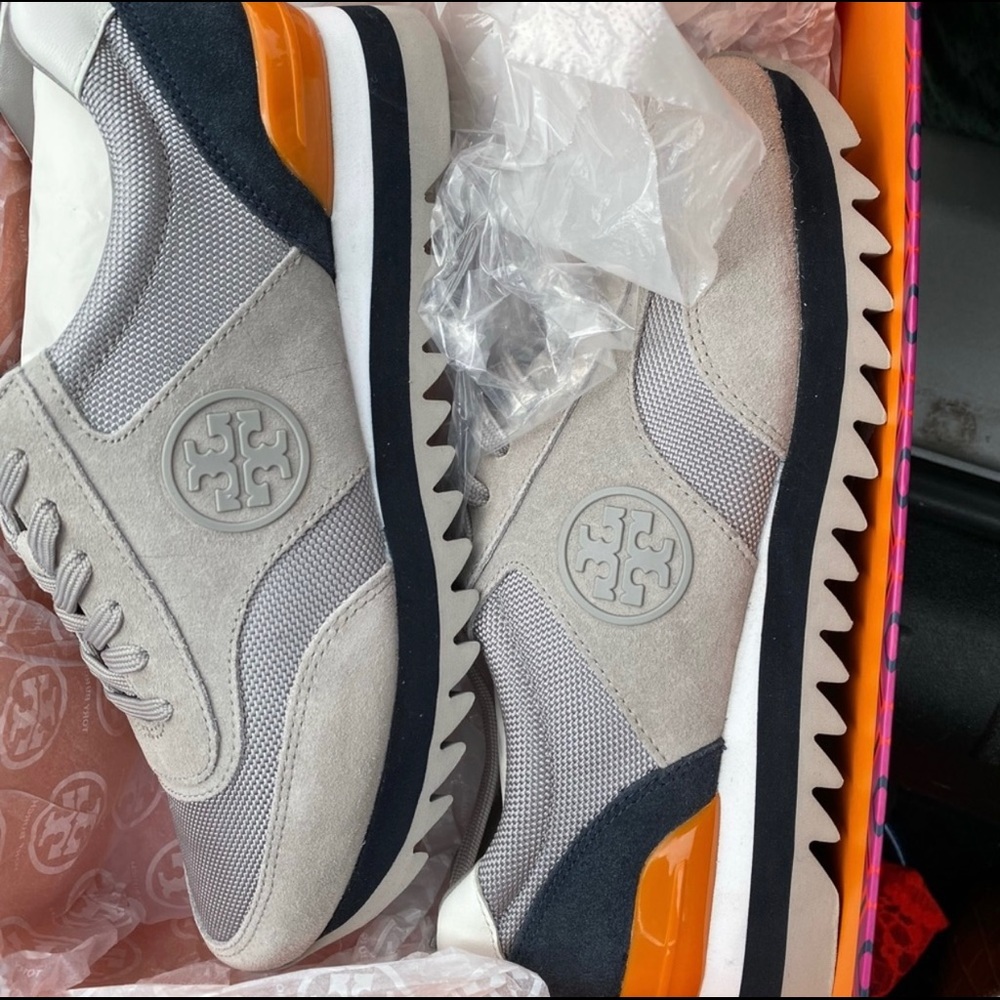 Brand New Tory Burch Sneakers 🔥🔥🔥🔥